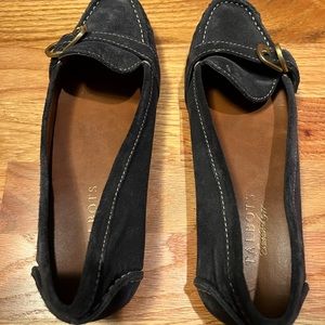 Talbots Loafers Size 7.5 Leather Suede Slip On
NESSIA
“Charcoal” (Gray) Color